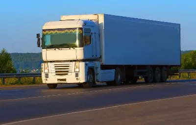 Antalya ile Gaziemir Arası Öğrenci Eşyası Taşıma